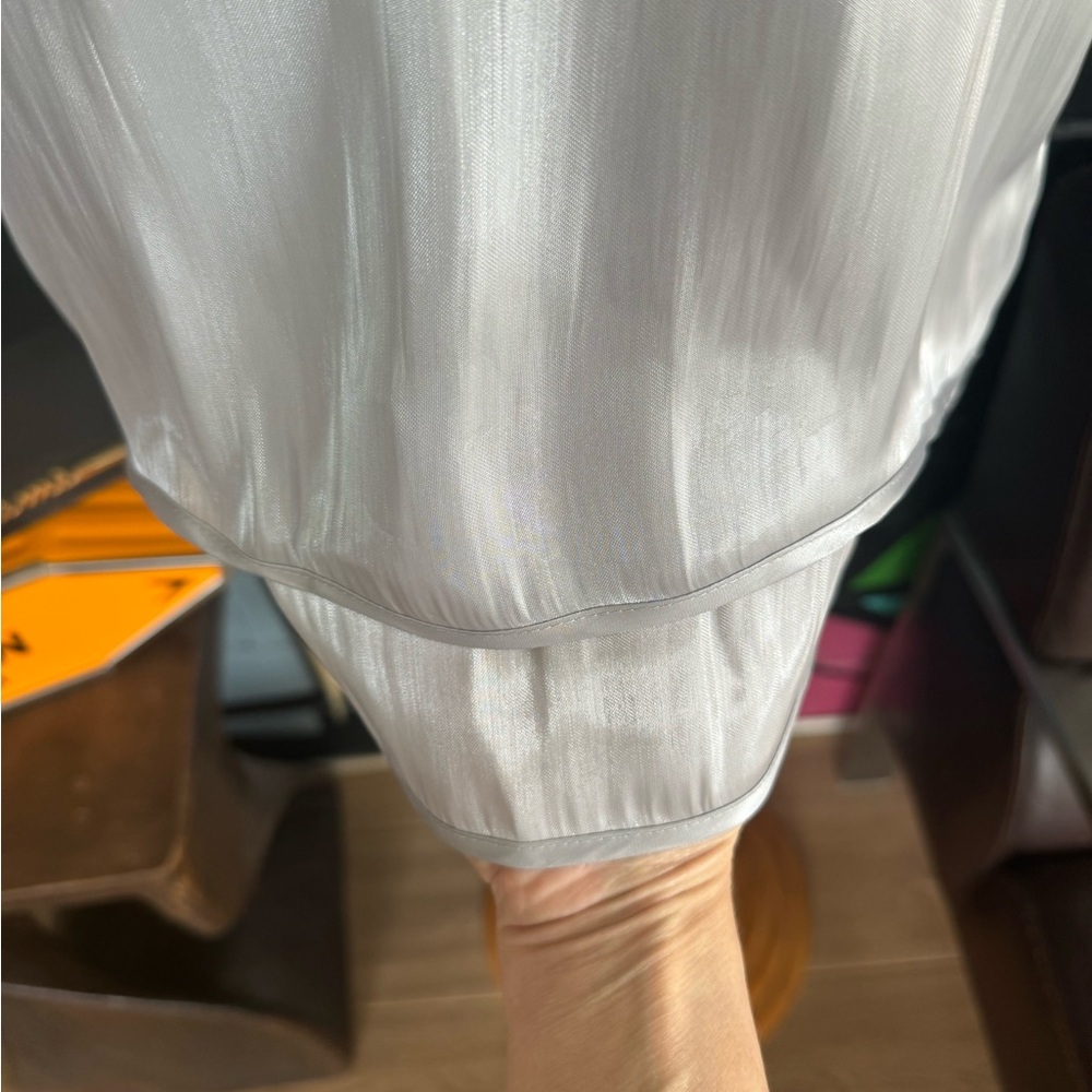 NWT Vince Camuto Silvery Tunic, size Medium - Picture 3 of 11